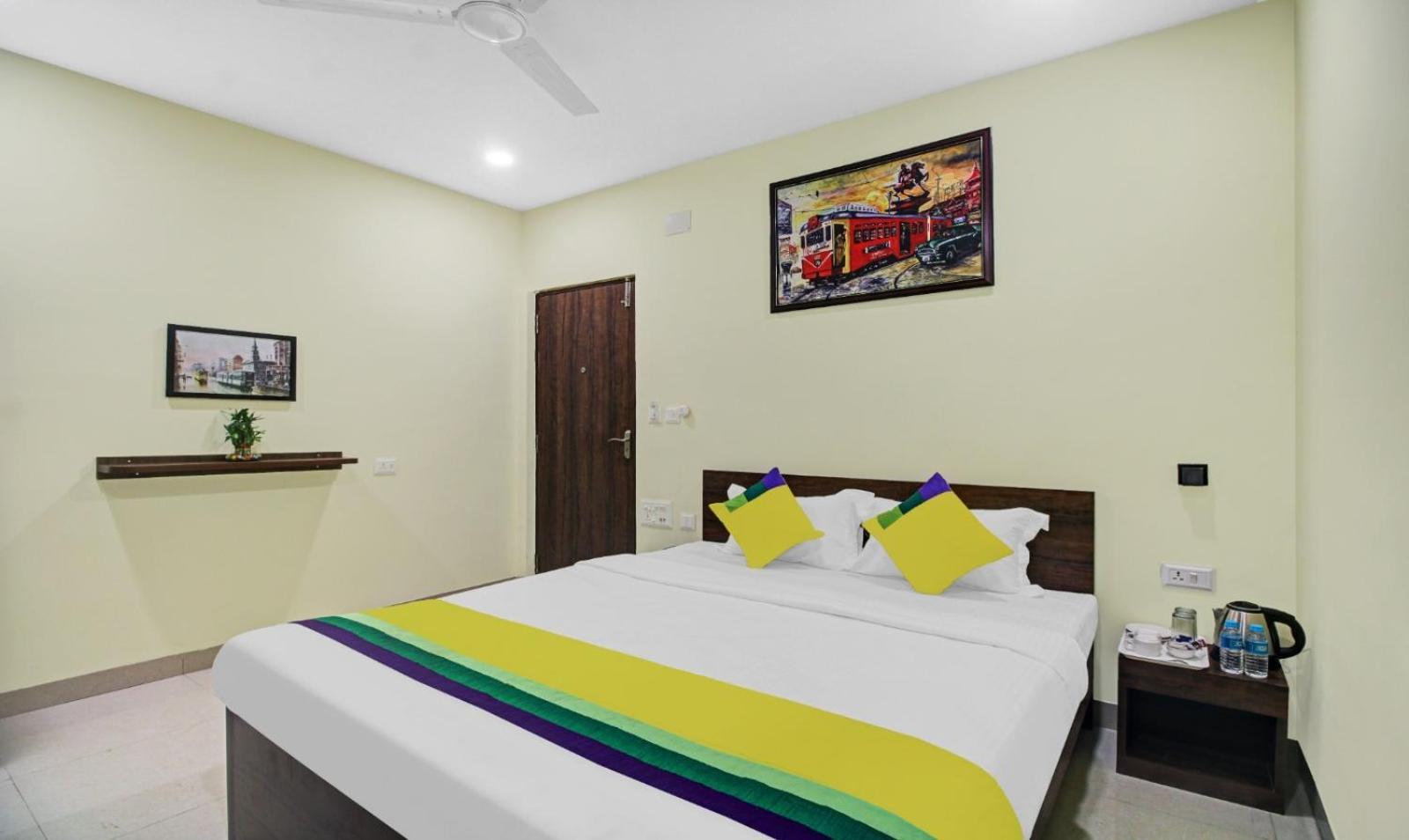 Treebo Trip Hotel Park Central Calcutta Buitenkant foto